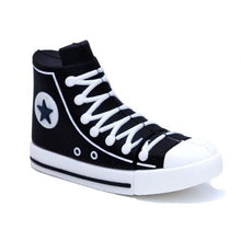 --Pendrive 32GB Tech One Tech Zapatilla Reverse USB 2.0-